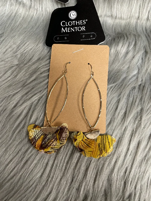 Hoop earrings with snake print designs for an edgy, wild appearance-Earrings Dangle/drop By Cmf