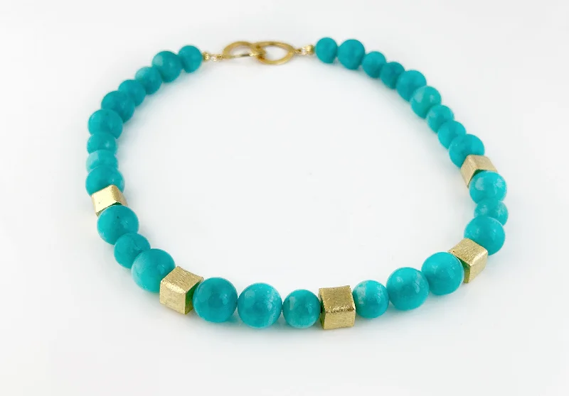 Best necklaces and pendants with emerald gemstones for a rich, sophisticated design-Amazonite Bead Necklace