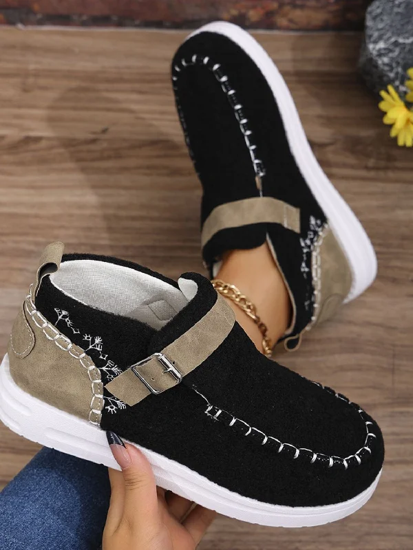 Necklaces and pendants with pearls for a classic and sophisticated touch-Contrast Round Toe Buckle Sneakers