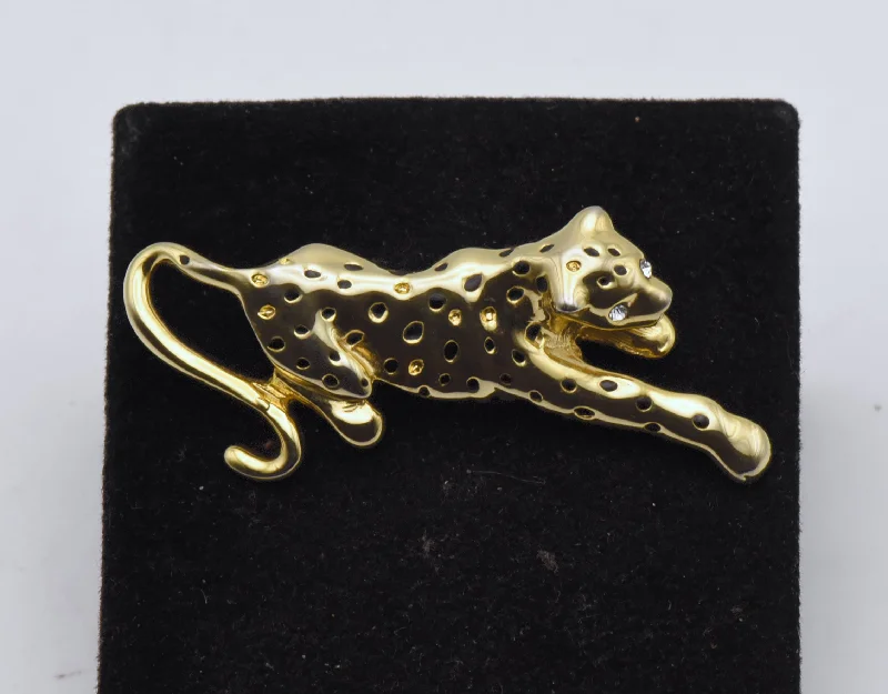 Unique necklaces and pendants with gemstones for a colorful and vibrant statement-Vintage Gold Tone Metal Leopard Brooch