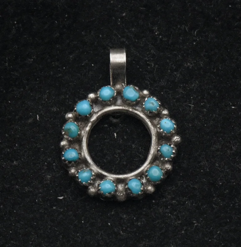 Stunning necklaces and pendants with ruby and diamond combinations for a luxurious effect-Vintage Sterling Silver and Turquoise Wreath Pendant